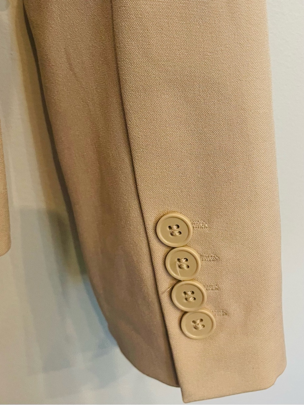 Suzy Shier Beige Women’s Blazer - Picture 8 of 11